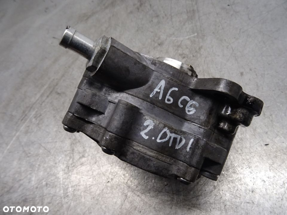PASSAT B6 / A6 C6 04-07 2.0TDI POMPA VACU VACUM 03G145209C - 4