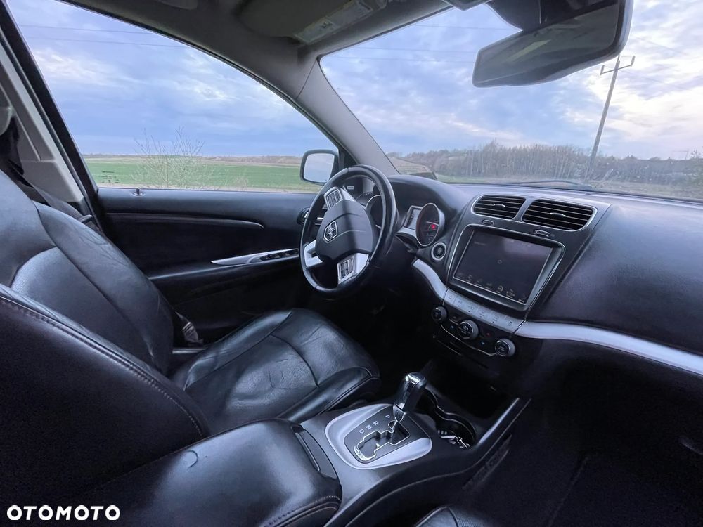 Dodge Journey - 14