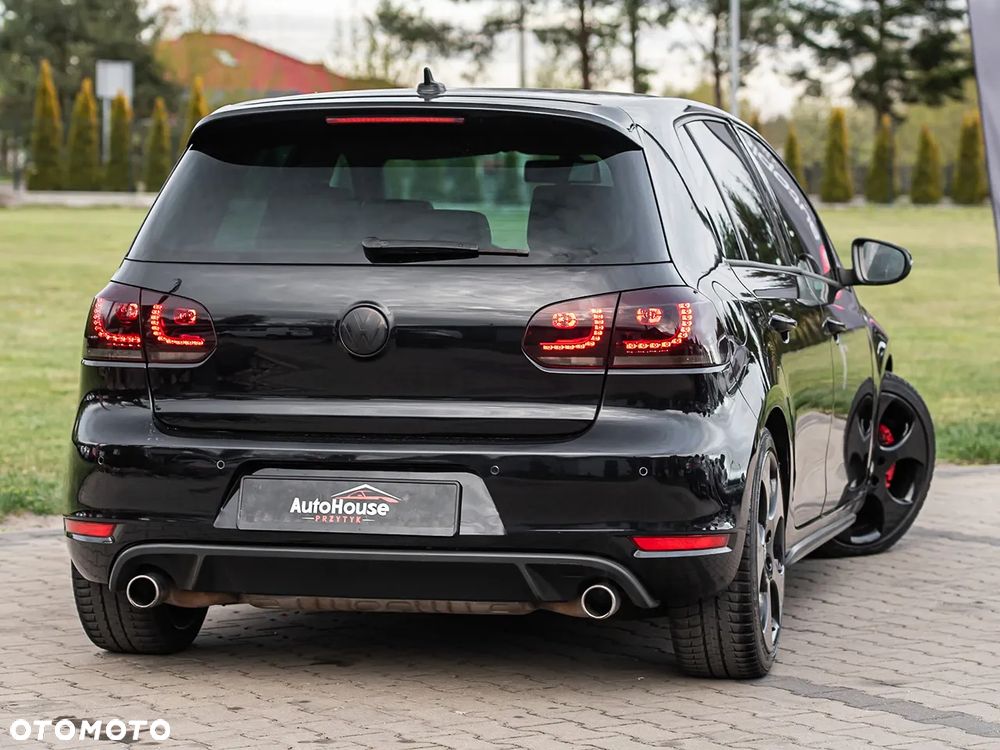 Volkswagen Golf 2.0 GTI - 10