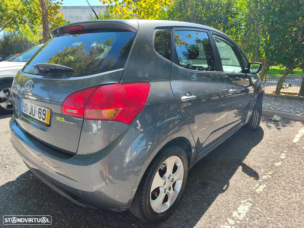 Kia Venga 1.4 CRDi TX ISG - 3