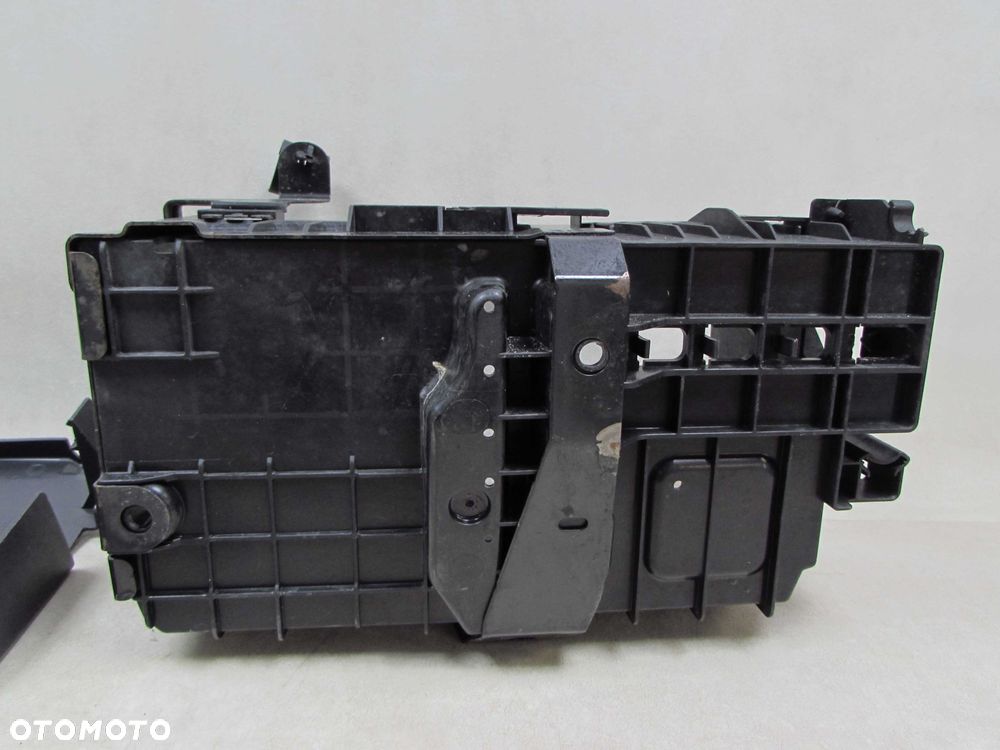 OPEL ASTRA J IV 1.7 CDTI 09-15 PODSTAWA OBUDOWA SKRZYNKA AKUMULATORA 13320713 13346249 - 4