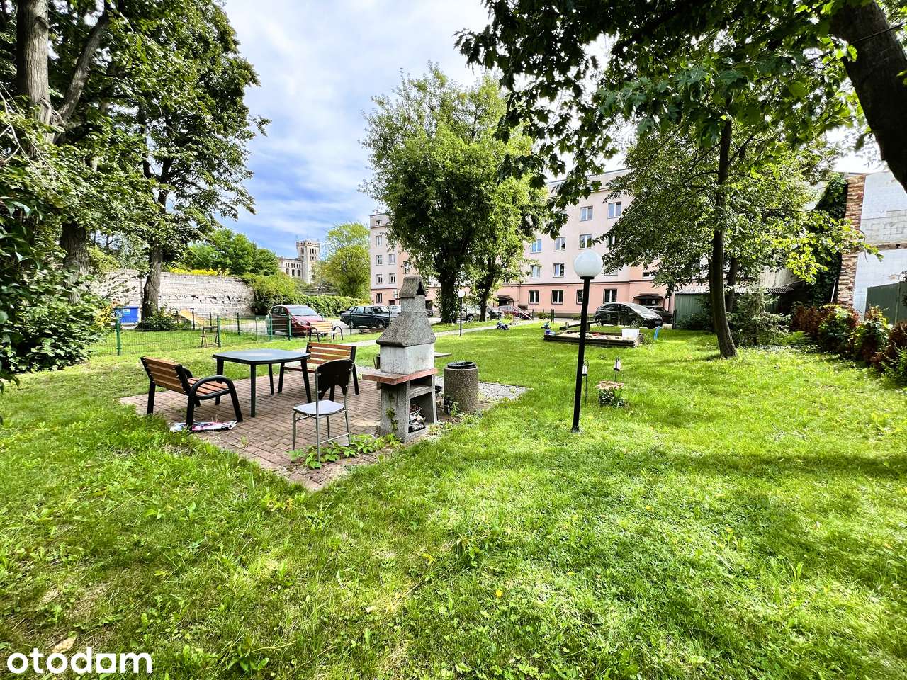 46 m² | 2 pokoje | Wysokie mieszkanie | Parking | Centrum Łodzi