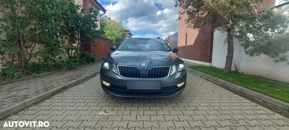 Skoda Octavia 1.6 TDI DSG Ambition - 11