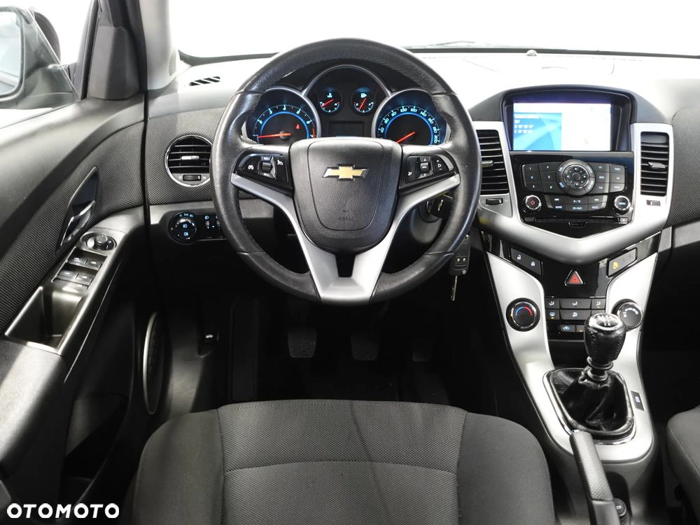 Chevrolet Cruze 1.8 LT - 28