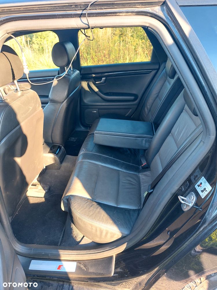 Audi A4 - 12