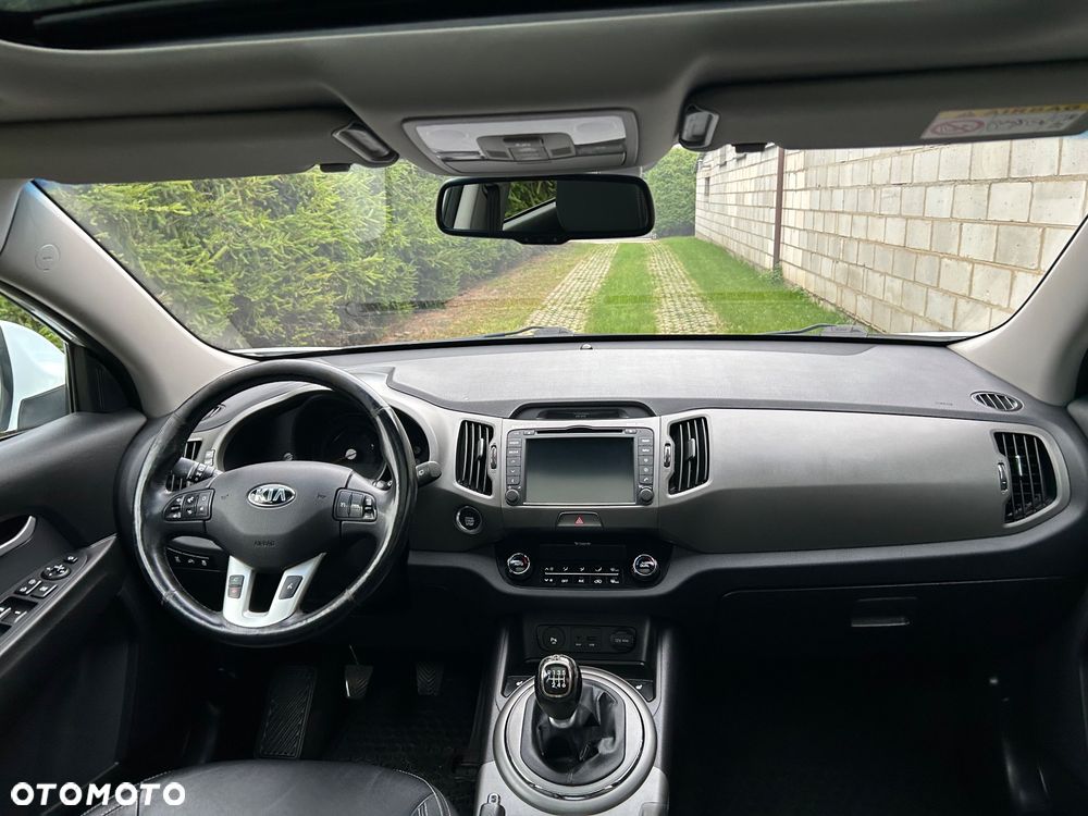 Kia Sportage 2.0 CRDI 4WD Dream-Team Edition - 6