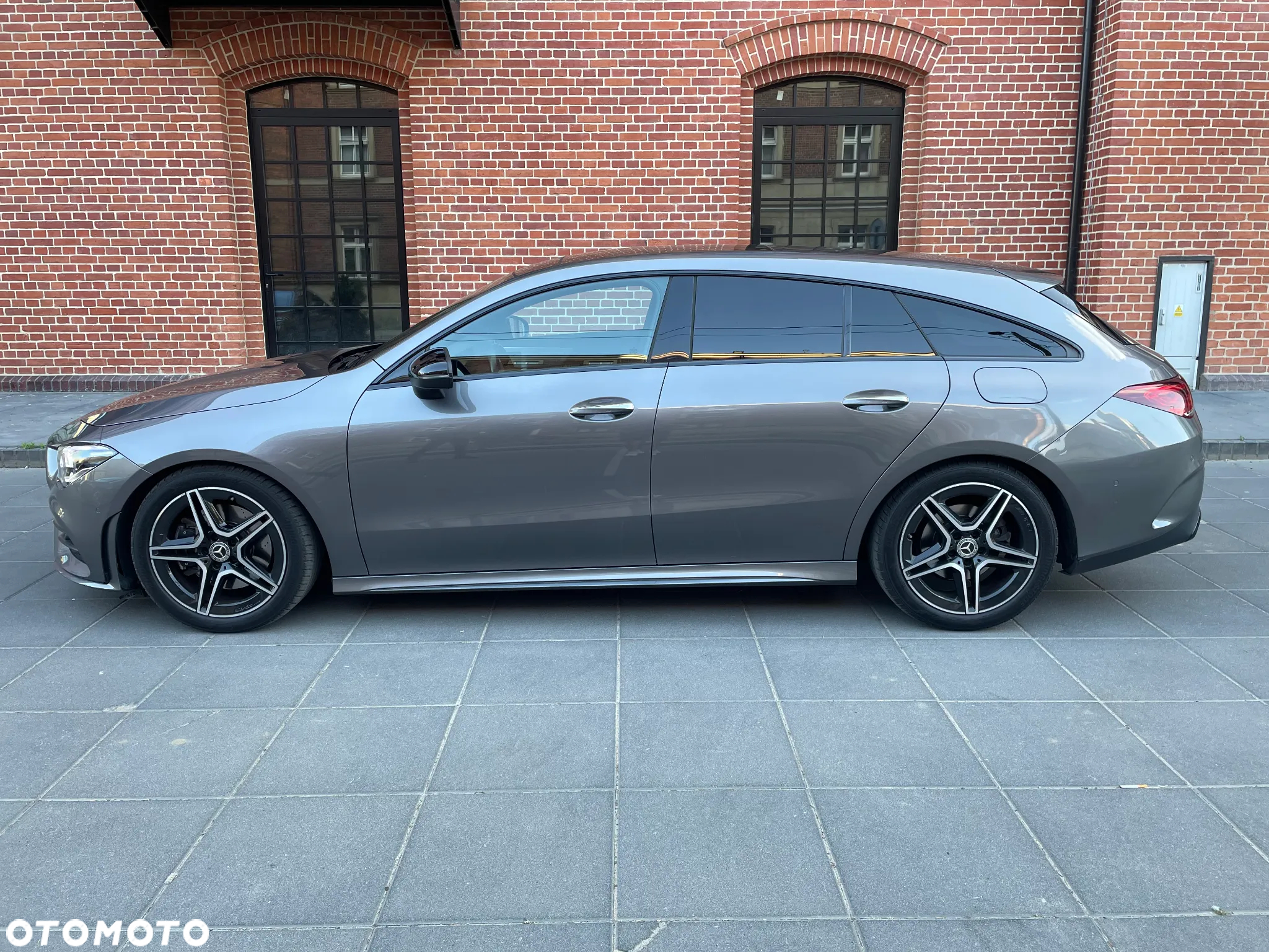 Mercedes-Benz CLA 200 AMG Line 7G-DCT - 16