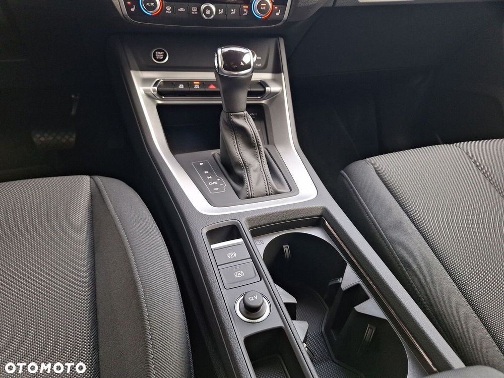 Audi Q3 35 TFSI mHEV Advanced S tronic - 17