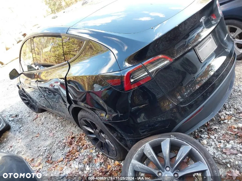 Tesla Y Model Long Range Dual Motor AWD