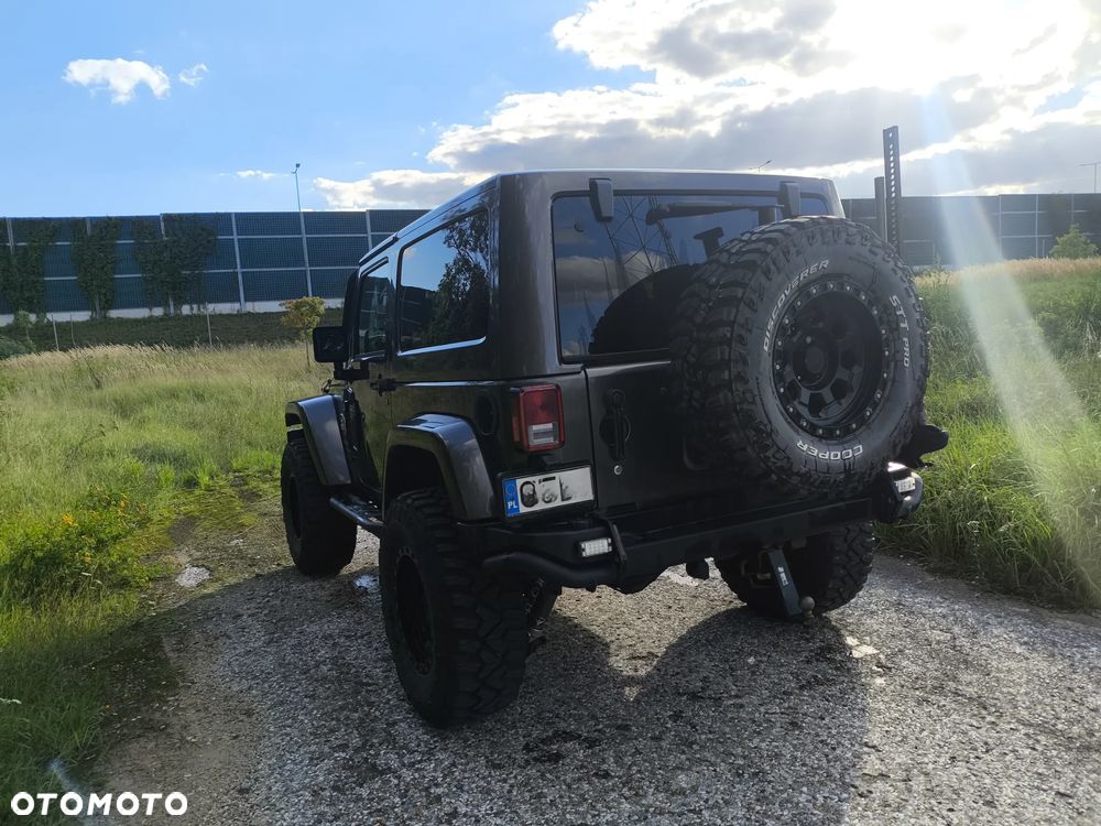 Jeep Wrangler - 7