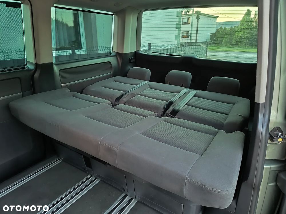 Volkswagen Transporter - 16