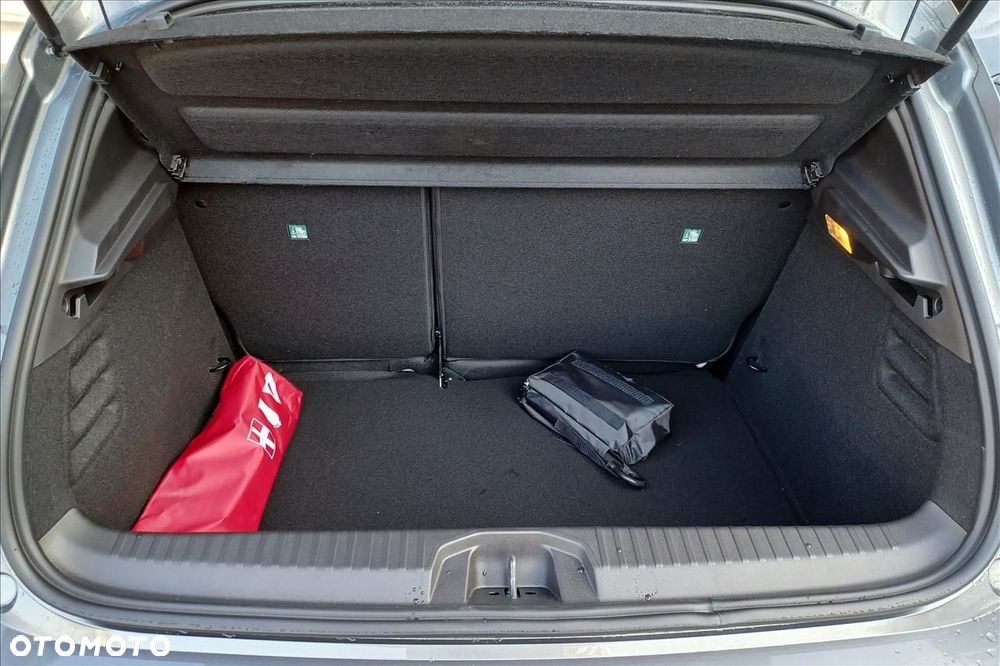 Renault Clio 1.0 TCe Techno - 16