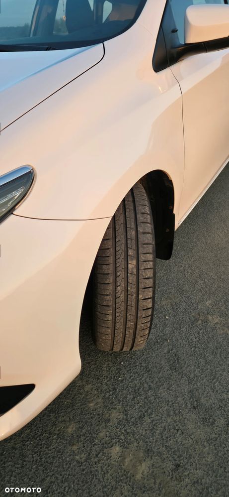 Toyota Auris 1.33 VVT-i Premium Comfort - 15