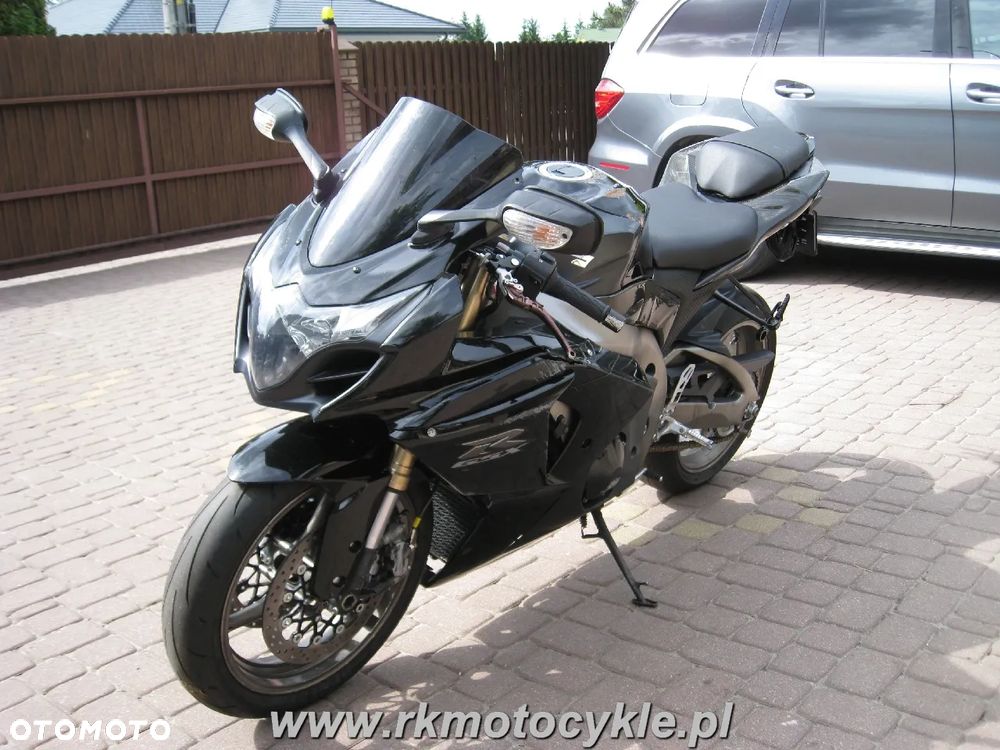 Suzuki GSX-R - 7