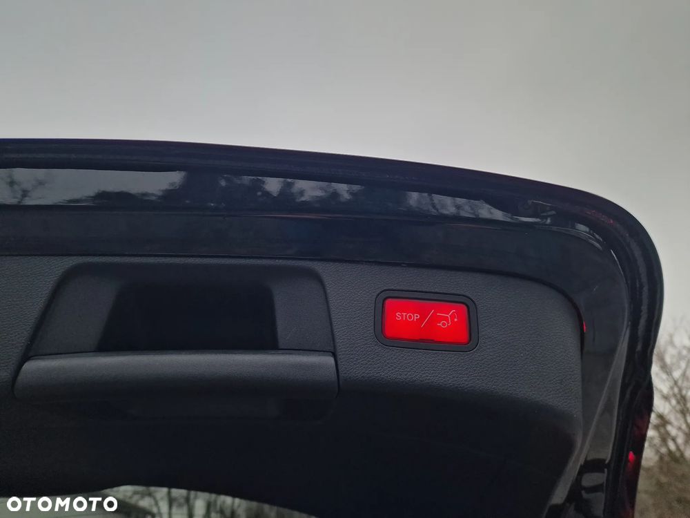 Mercedes-Benz GLA 200 UrbanStyle Edition - 10