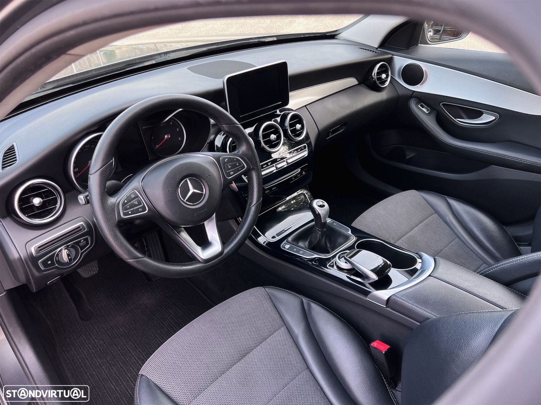 Mercedes-Benz C 200 d Avantgarde - 13