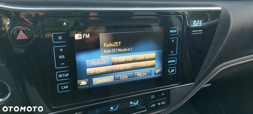 Toyota Auris 1.2 T Prestige MS - 11