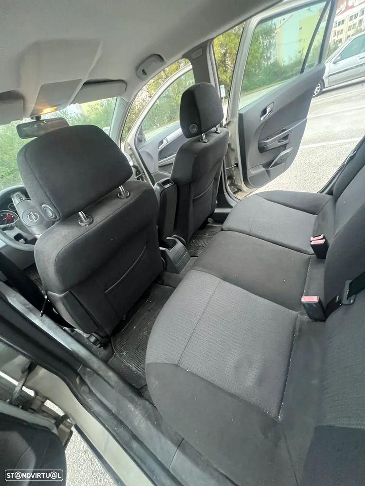 Opel Astra Caravan 1.3 CDTi Enjoy - 7