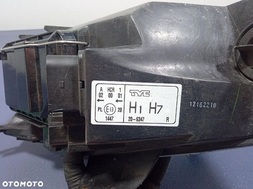 FORD FOCUS MK1 LIFT 01- REFLEKTOR PRAWY LAMPA EU 20-6347 - 7