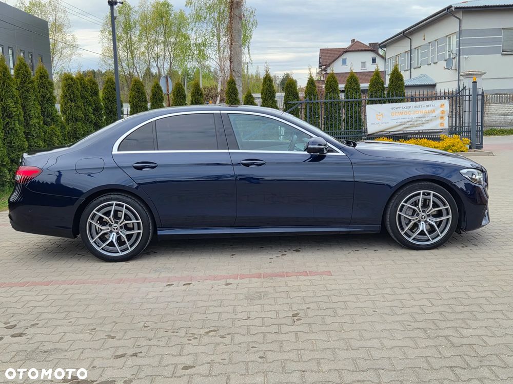 Mercedes-Benz Klasa E 220 d 4-Matic AMG - 29