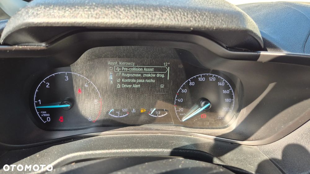 Ford Tourneo Connect Grand - 29