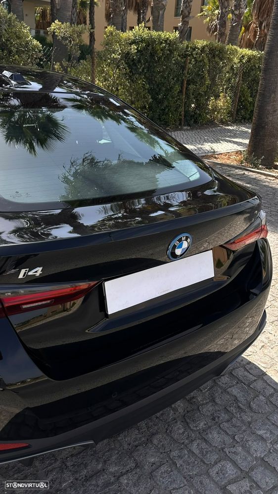 BMW i4 eDrive40 - 11