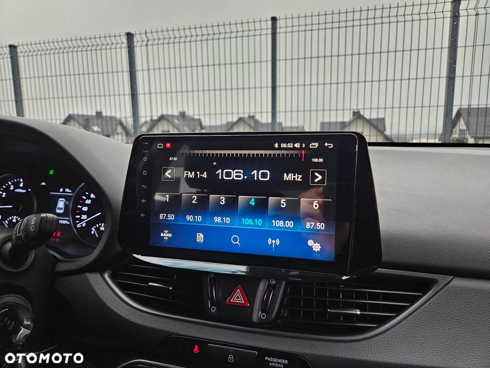 Hyundai i30 1.5 DPI Classic + - 14