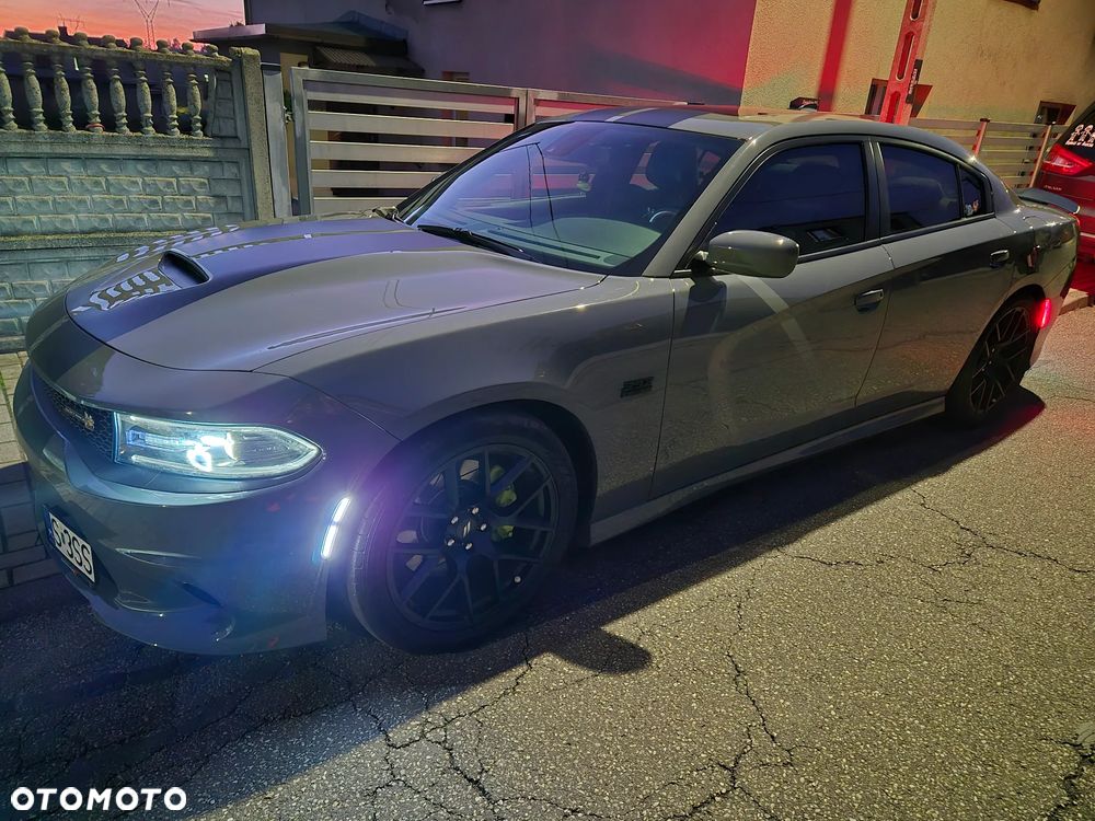 Dodge Charger 6.4 Scat Pack - 29