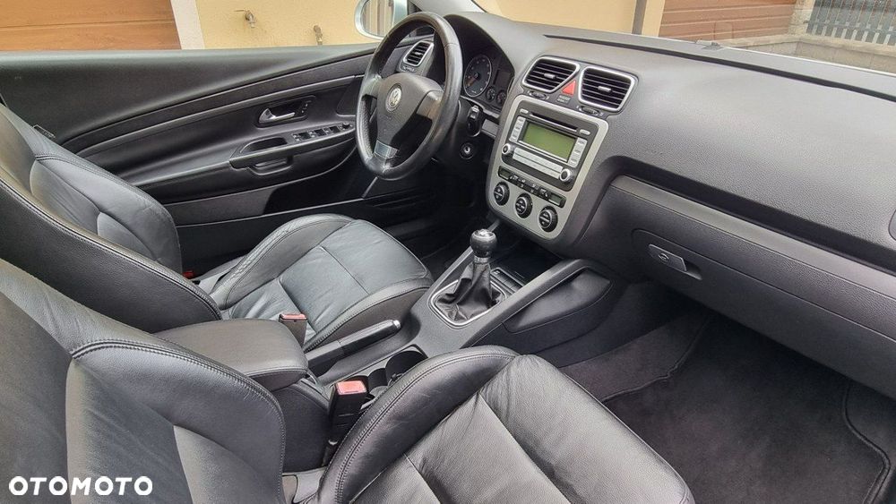 Volkswagen Eos - 13