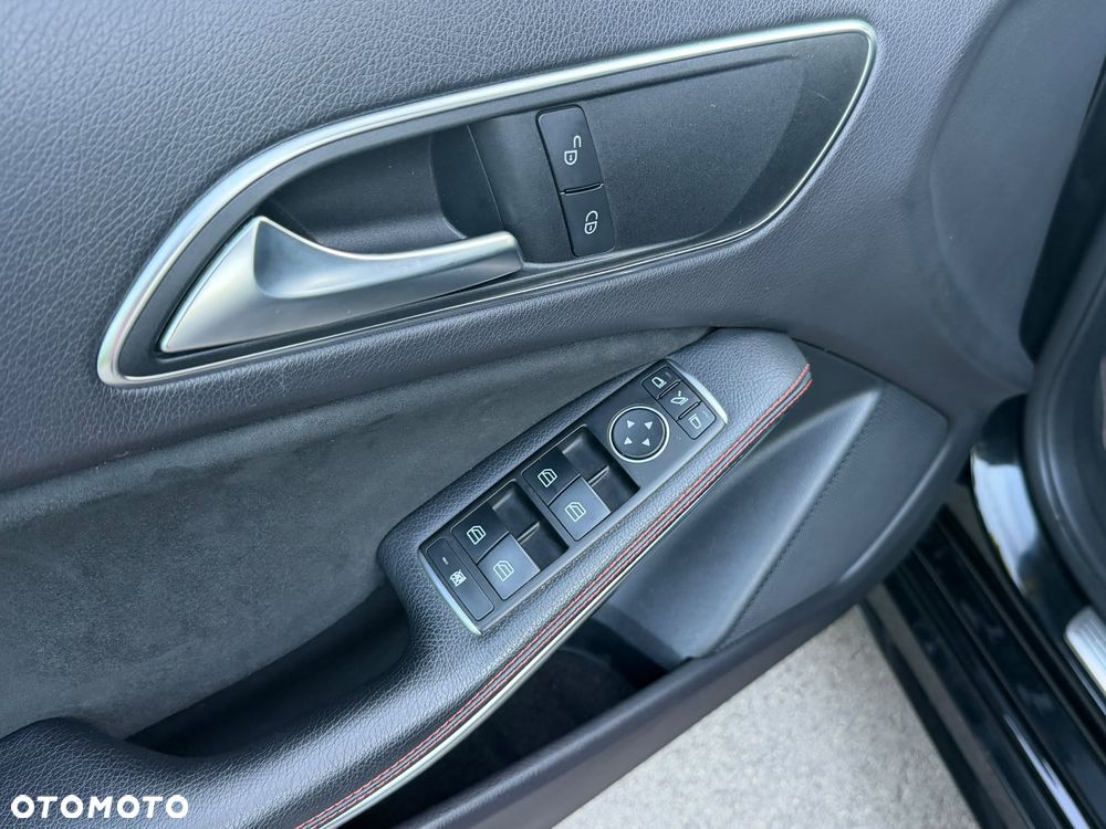 Mercedes-Benz Klasa A 180 (BlueEFFICIENCY) - 9