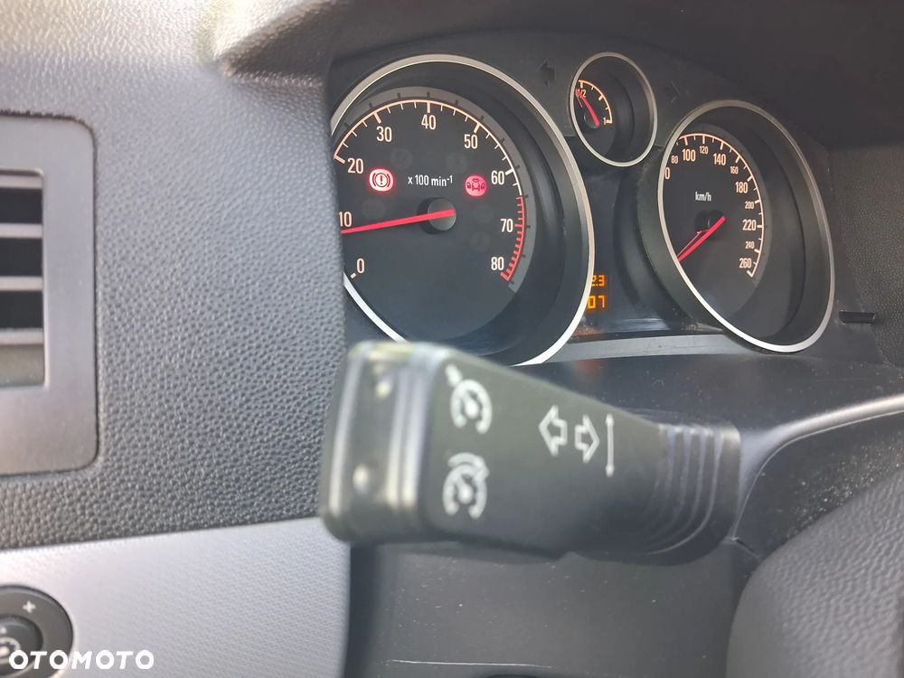 Opel Astra - 31