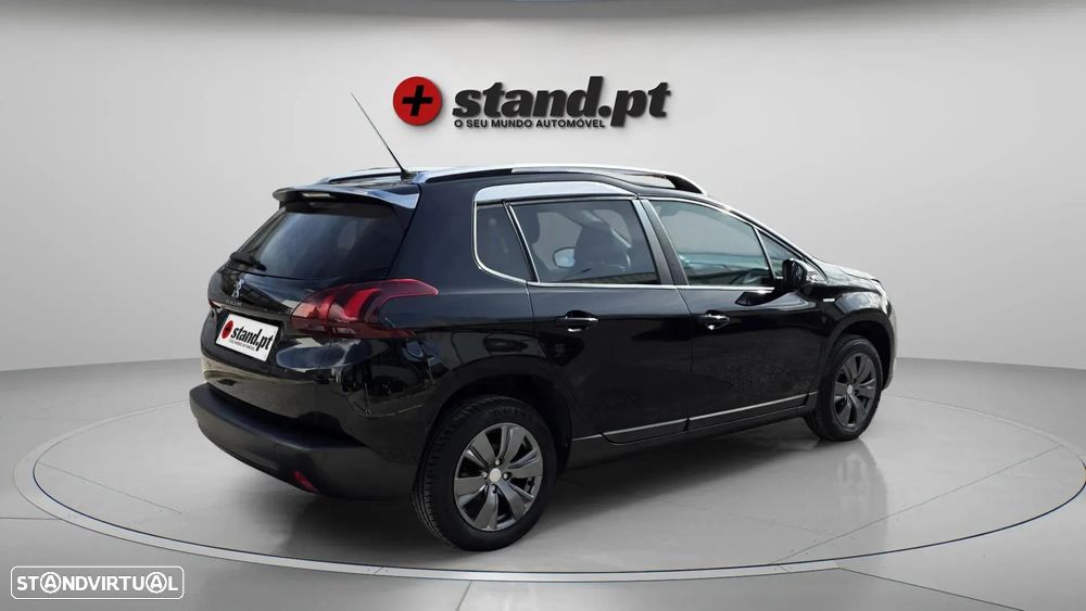 Peugeot 2008 1.2 PureTech Allure - 5