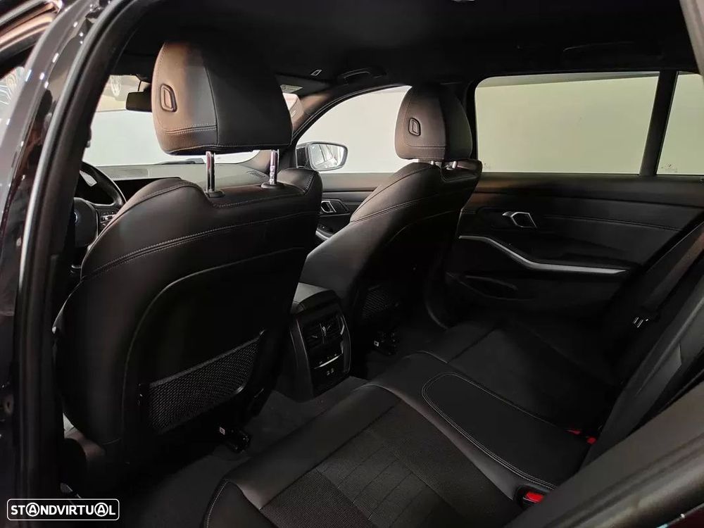 BMW 320 e Line Sport Auto — fotografia 56