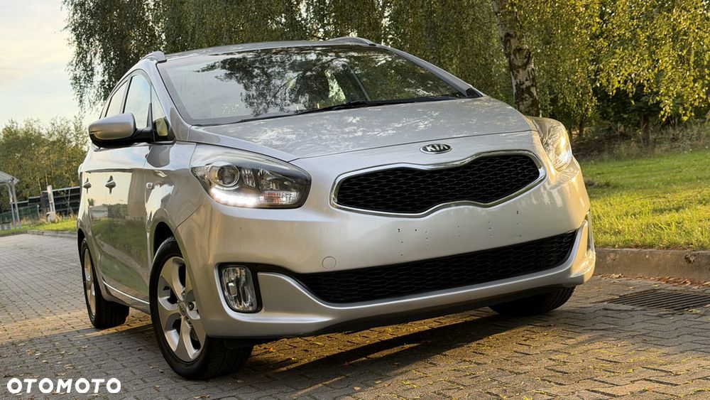 Kia Carens 1.6 GDI L - 20