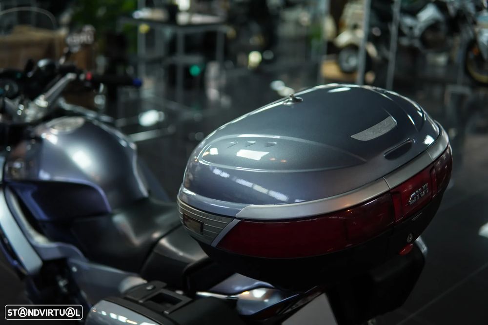 Yamaha FJR 1300 - 30