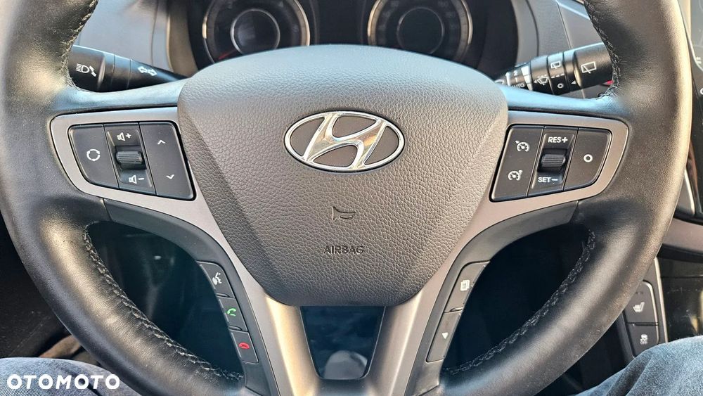 Hyundai i40 Kombi blue 1.7 CRDi Premium - 20