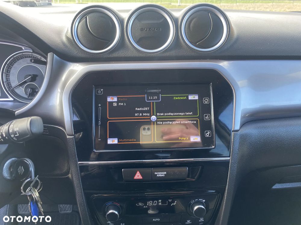 Suzuki Vitara 1.4 Boosterjet Premium 4WD - 19