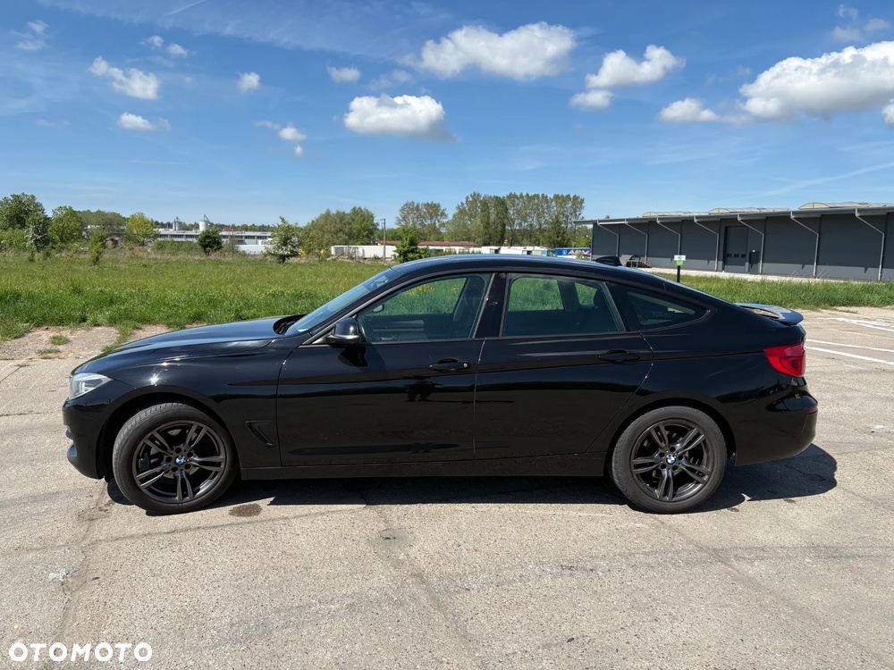 BMW 3GT 320d xDrive Advantage - 3