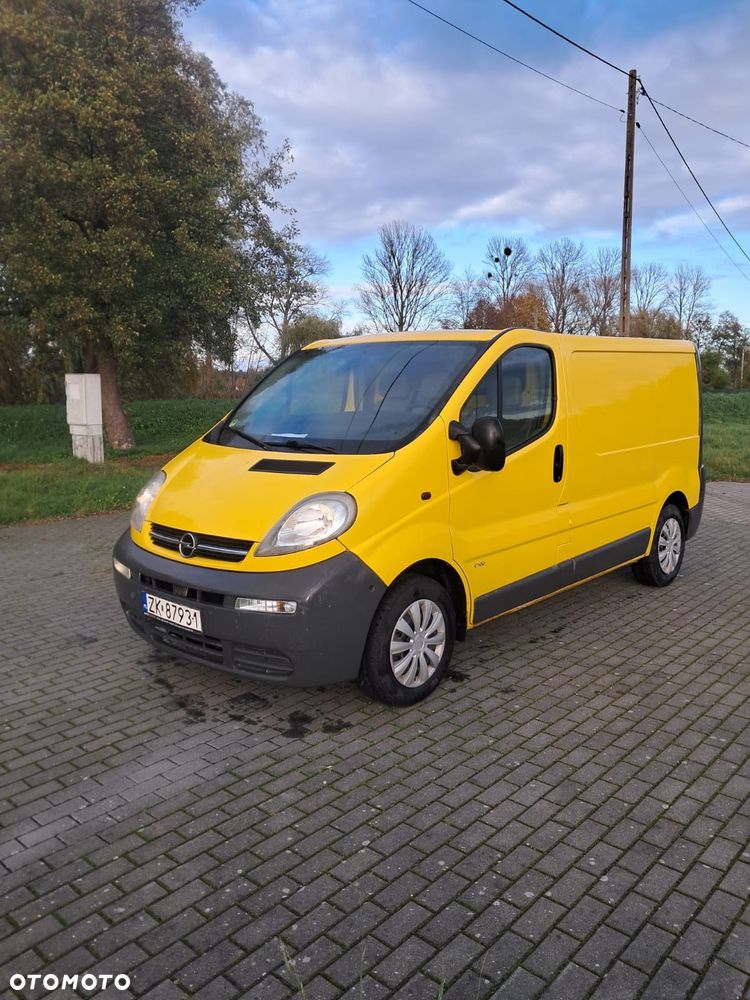 Opel Vivaro - 1