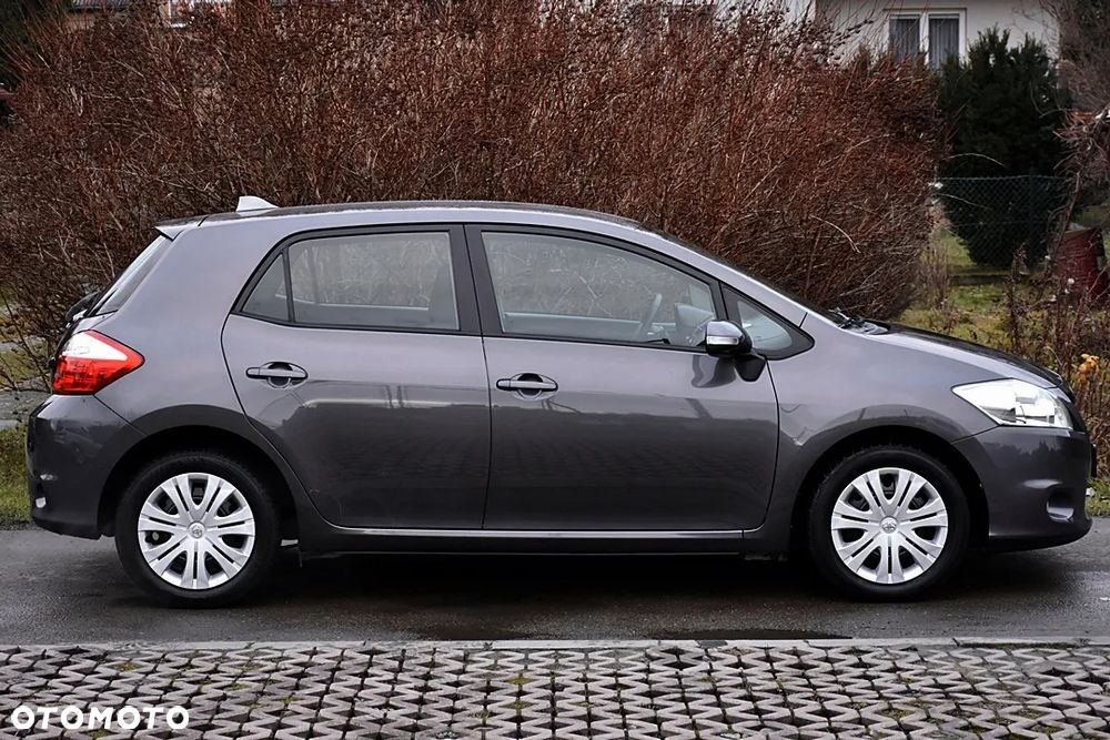 Toyota Auris 1.6 Edition - 14