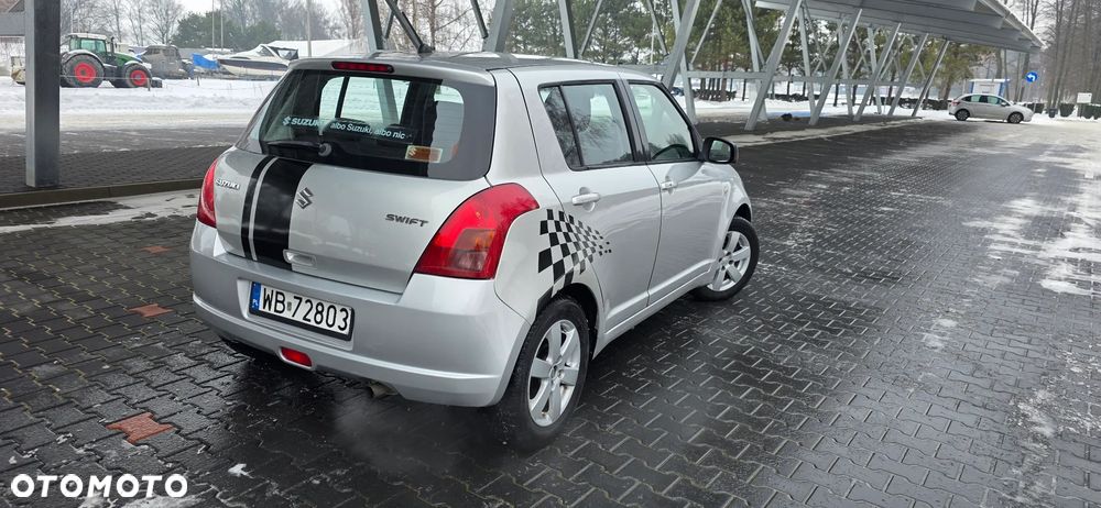 Suzuki Swift 1.3 GLX / Comfort - 6