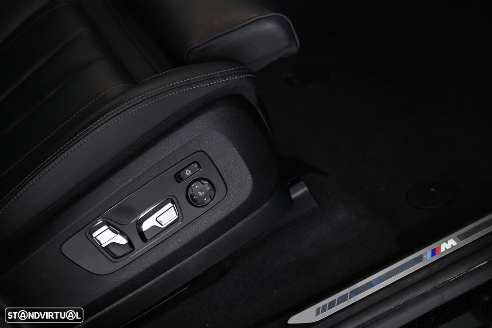 BMW X5 45 e xDrive Pack M - 24