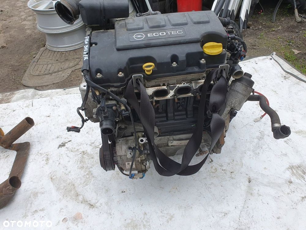 silnik Opel Corsa ADAM 1.2 B12XER - 3