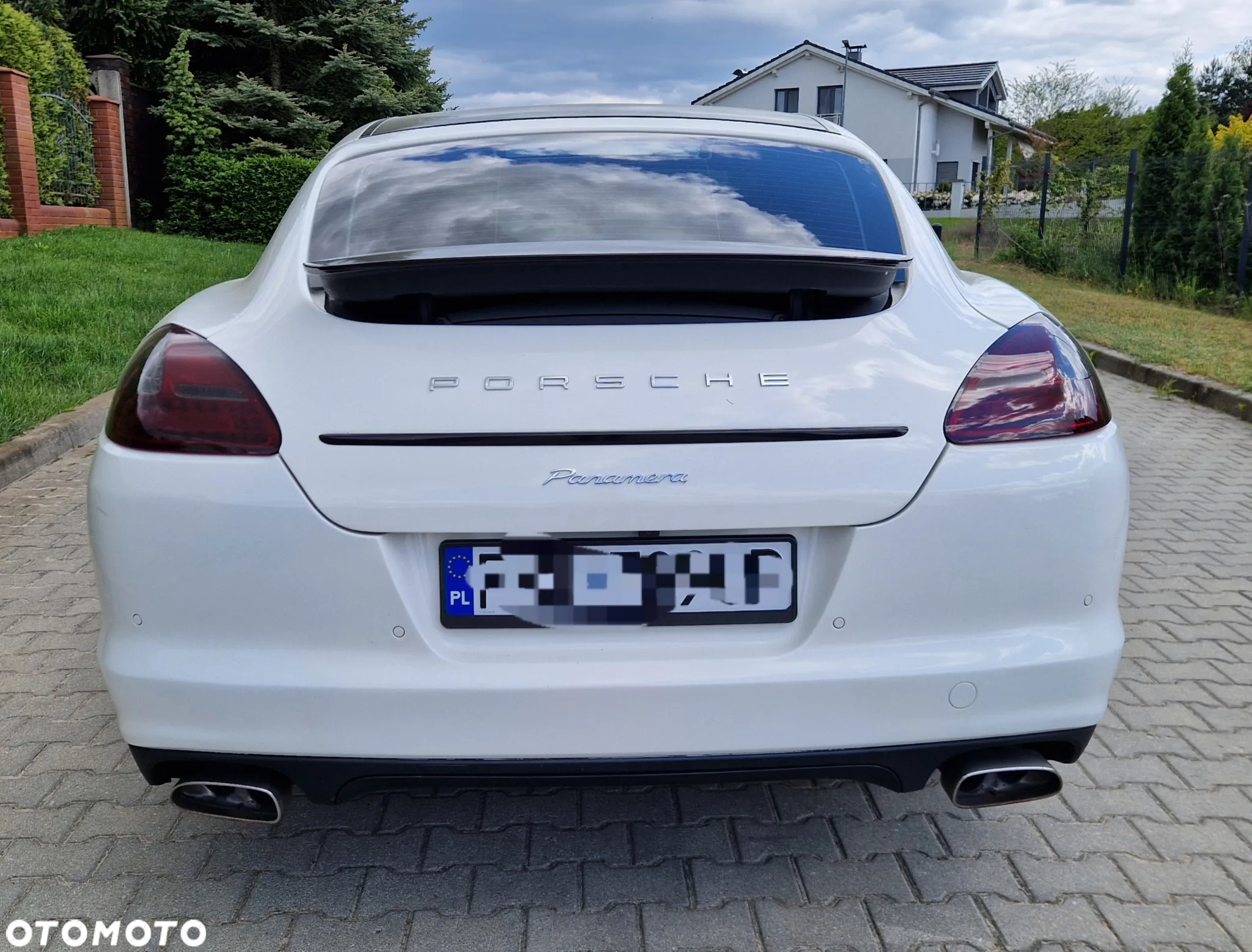 Porsche Panamera Diesel - 12