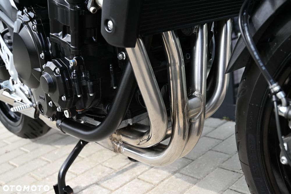 Suzuki Bandit - 20