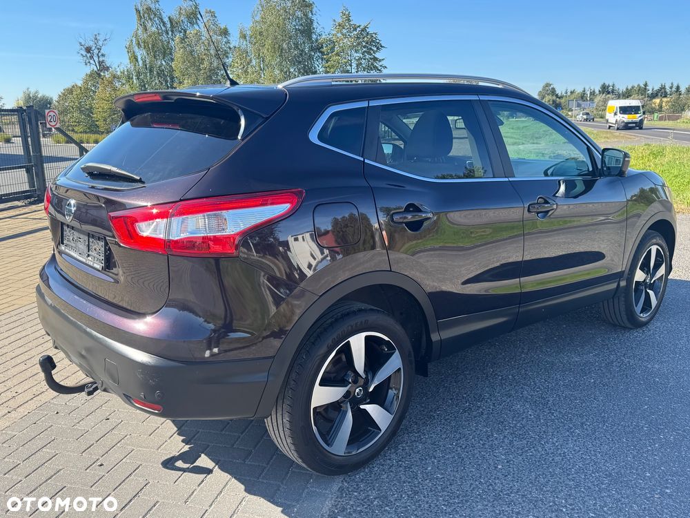 Nissan Qashqai 1.6 DIG-T 360 - 4