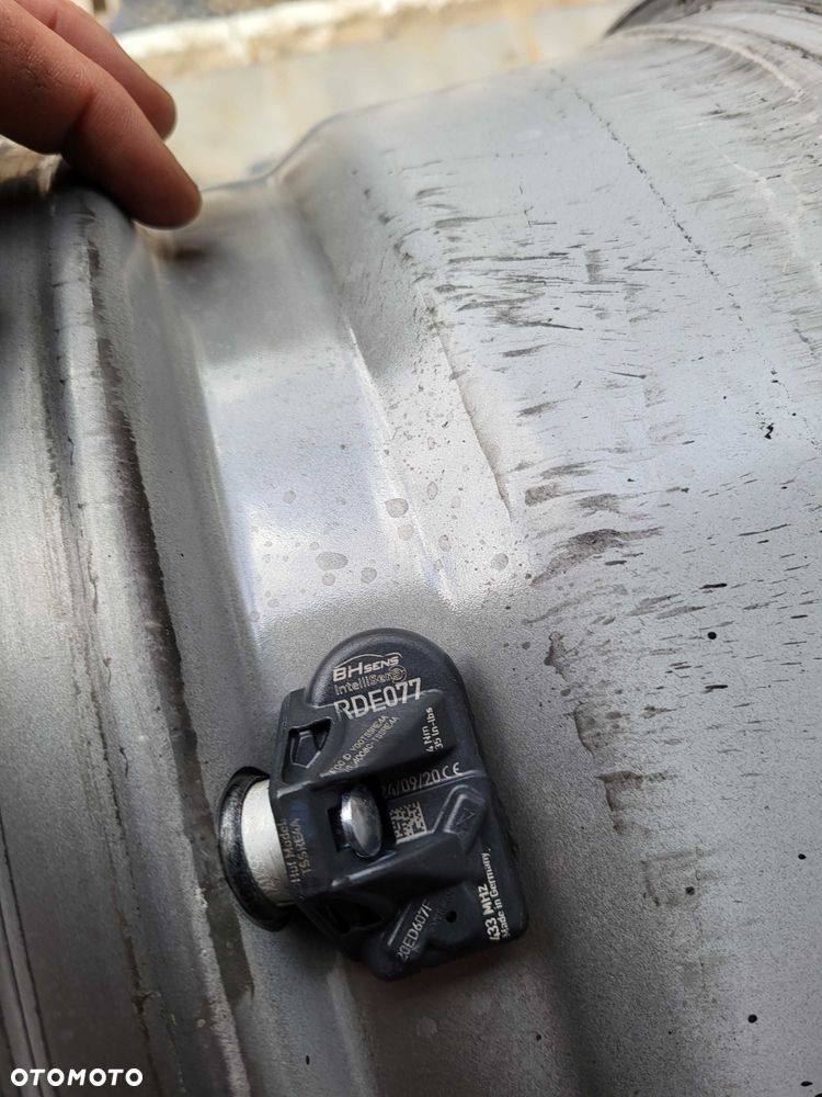 [1283] Felgi aluminiowe 17 Cali 5x112 ET27 7,5Jx17H2 Audi A3 A4 A5 A6 - 8