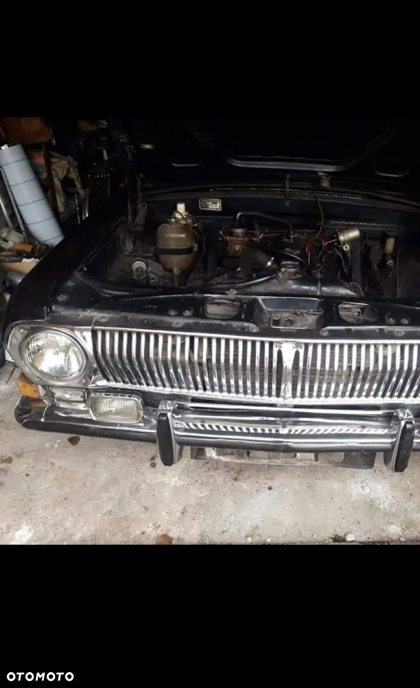 Wołga GAZ-24 - 8