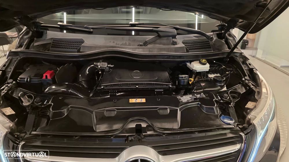 Mercedes-Benz V 220 d Longo Avantgarde Aut. - 28