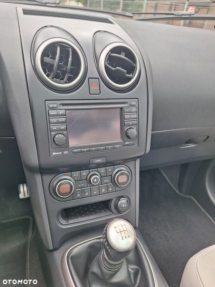 Nissan Qashqai 1.6 dCi DPF tekna - 25